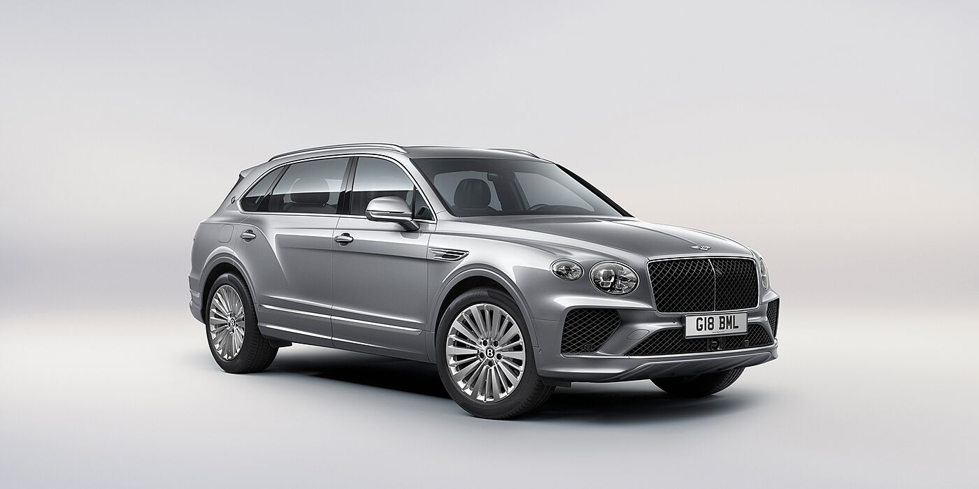 Bentley Hannover Bentley Bentayga Extended Wheelbase luxury SUV front three quarter view in Moonbeam paint with 21 inch five spoke painted wheels