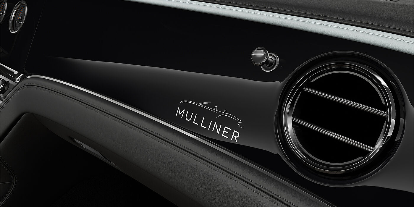 Bentley Hannover Bentley Continental GTC Mulliner coupe veneer detail in Grand Black veneer with Diamond Milled console