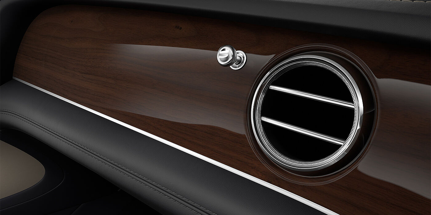 Bentley Hannover Bentley Bentayga EWB SUV veneer detail in Crown Cut Walnut 