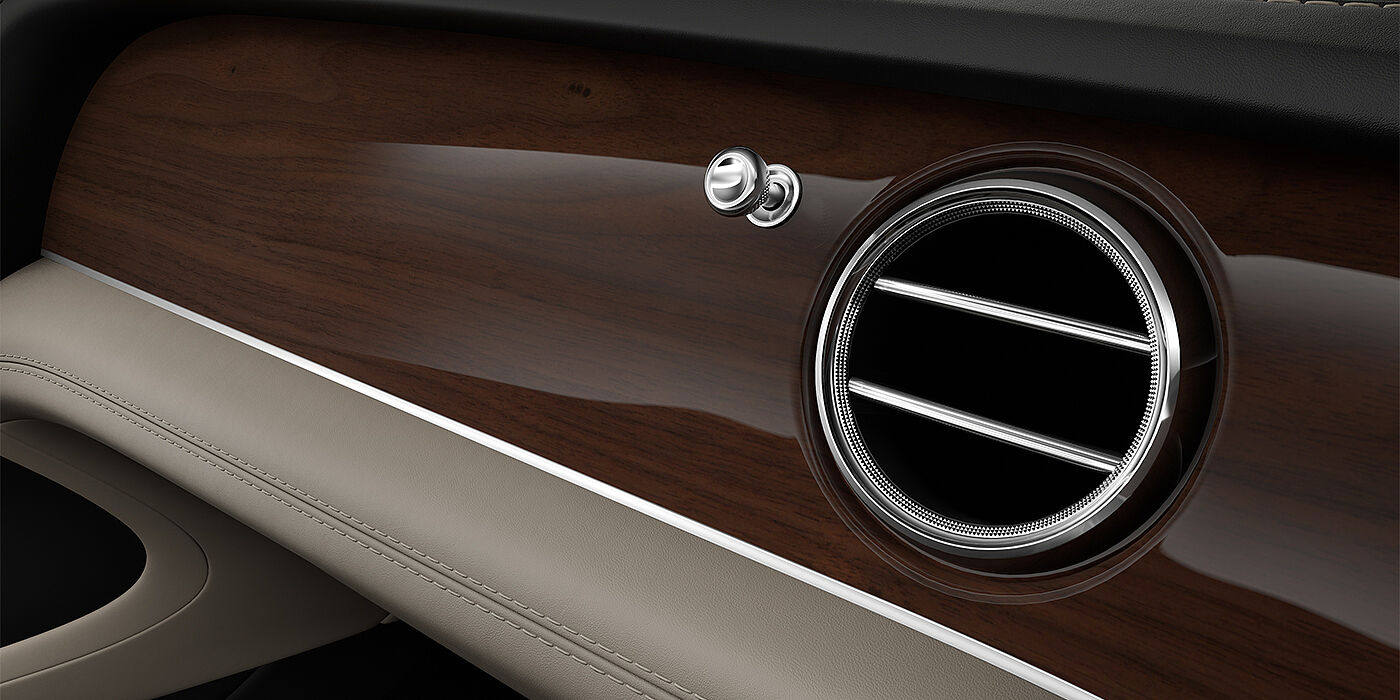 Bentley Hannover Bentley Bentayga SUV veneer detail in Crown Cut Walnut 