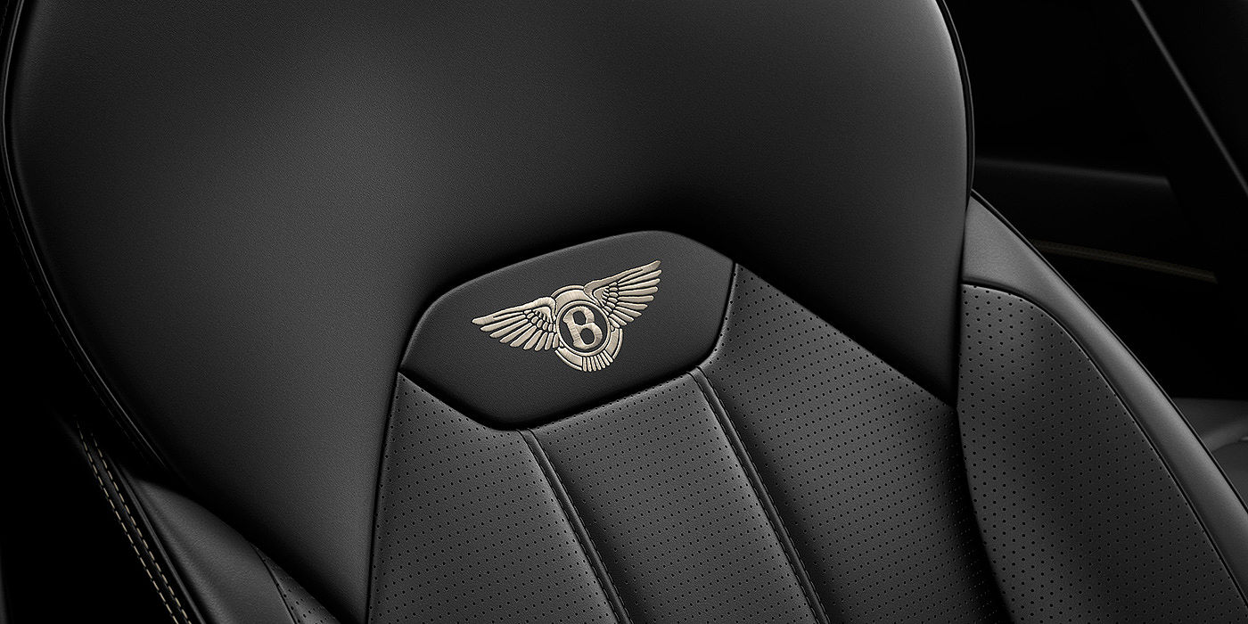 Bentley Hannover Bentley Bentayga seat with detailed Linen coloured contrast stitching on Beluga black coloured hide.