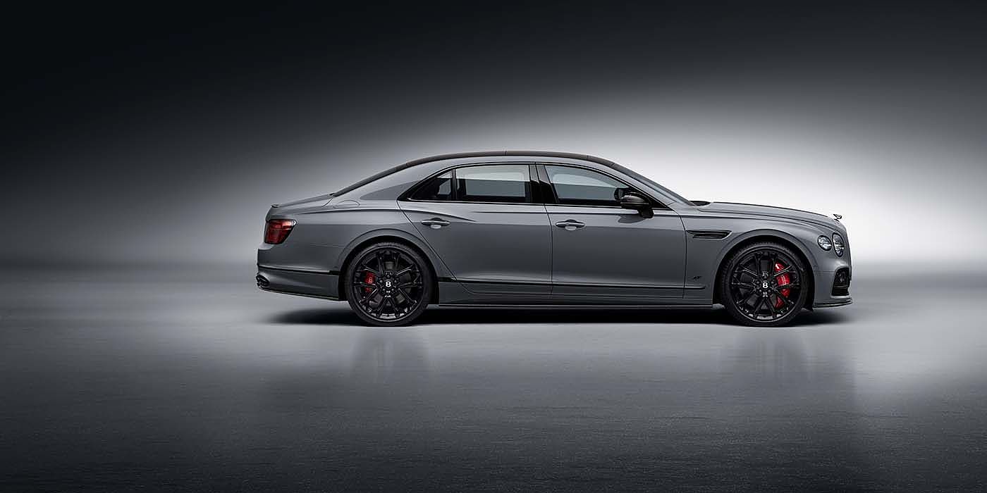 Bentley Hannover Bentley Flying Spur S sedan in Cambrian Grey paint profile static