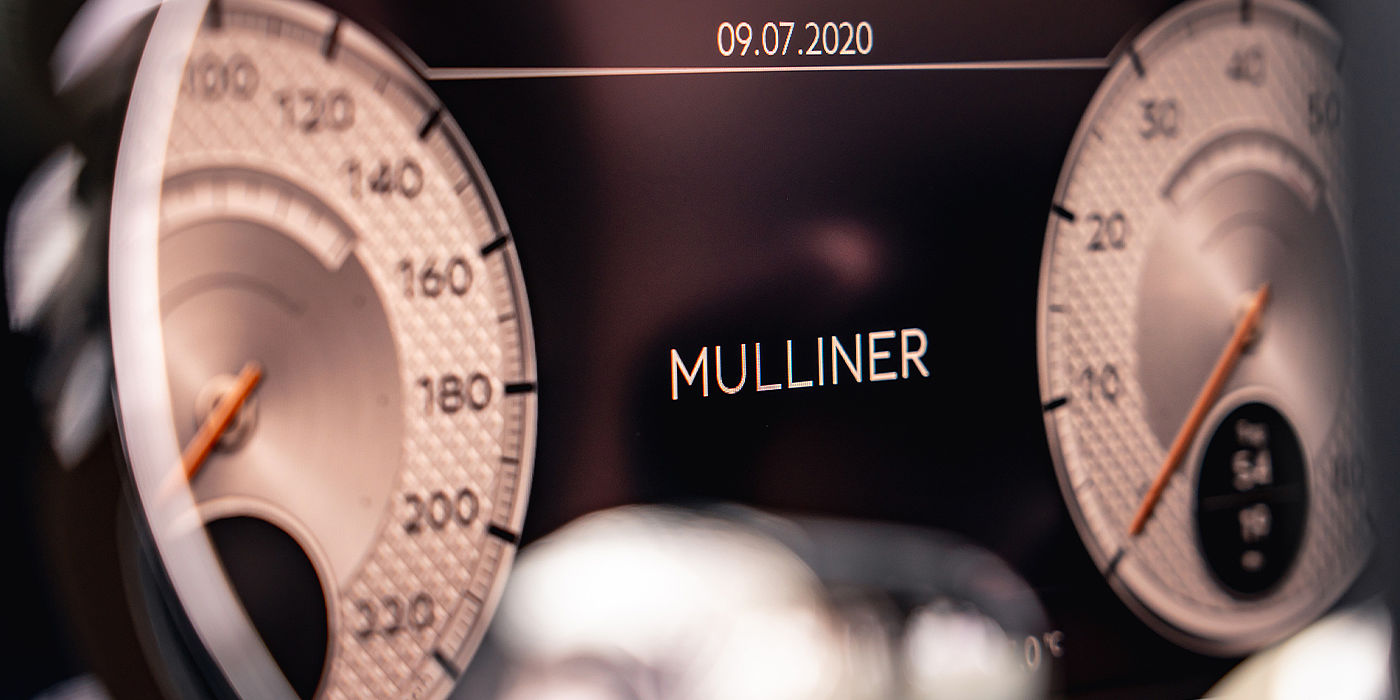 Bentley Hannover Bentley Continental GT Mulliner coupe Mulliner dial detail