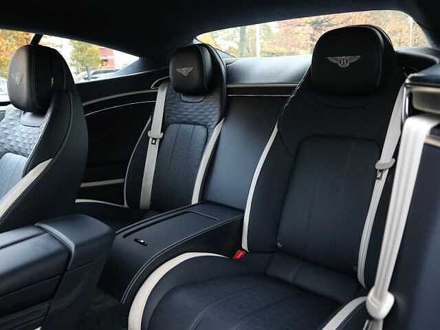 19:Bentley Continental GT Speed First Edition V8 Hybrid, Coupé, Sequin Blue, Bentley Hannover