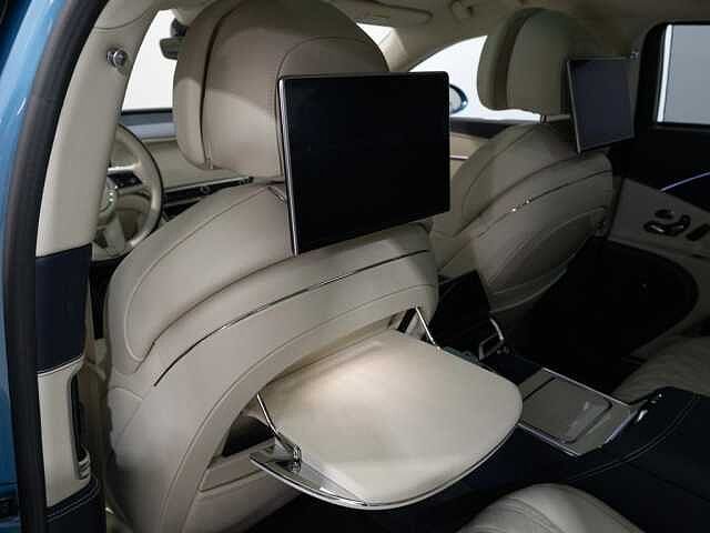 26:Bentley Flying Spur Azure V8 Hybrid, Limousine, Light Windsor Blue, Bentley Hannover