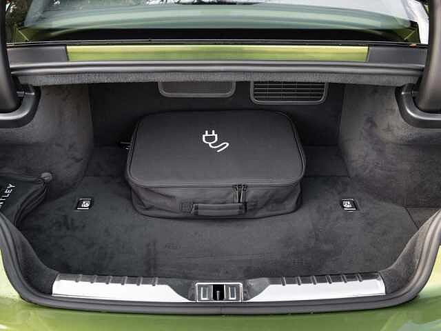 24:Bentley Continental GT Speed First Edition V8 Hybrid, Coupé, Tourmaline Green, Bentley Hannover