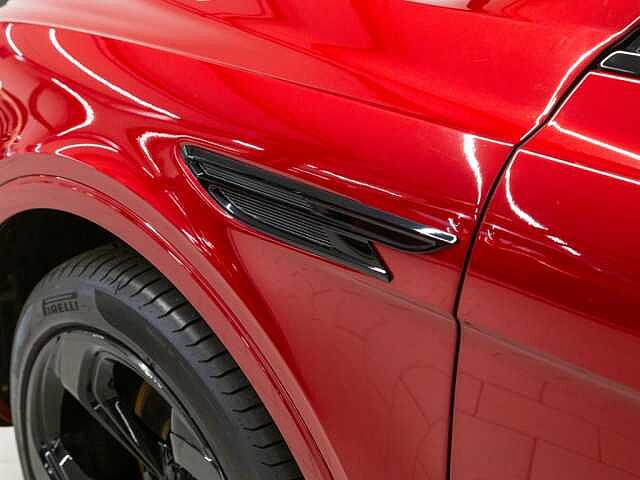 8:Bentley Bentayga S V8, SUV, Candy Red, Bentley Hannover