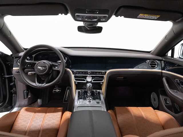 3:Bentley Flying Spur Mulliner V8 Hybrid, Limousine, Havana, Bentley Hannover