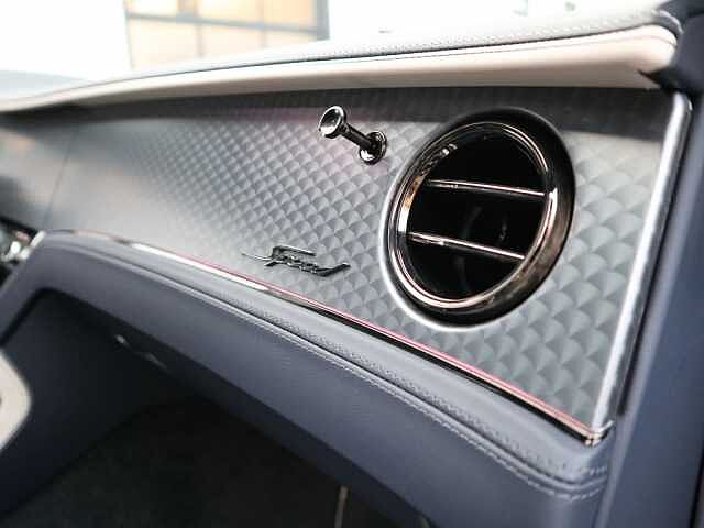 21:Bentley Continental GT Speed First Edition V8 Hybrid, Coupé, Sequin Blue, Bentley Hannover