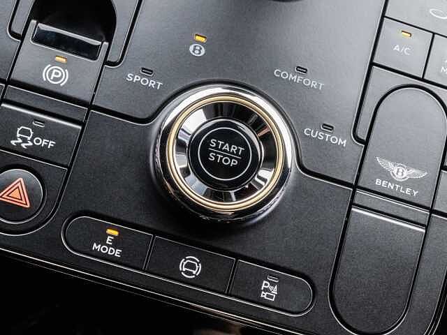 19:Bentley Continental GT Speed First Edition V8 Hybrid, Coupé, Dragon Red II, Bentley Hannover