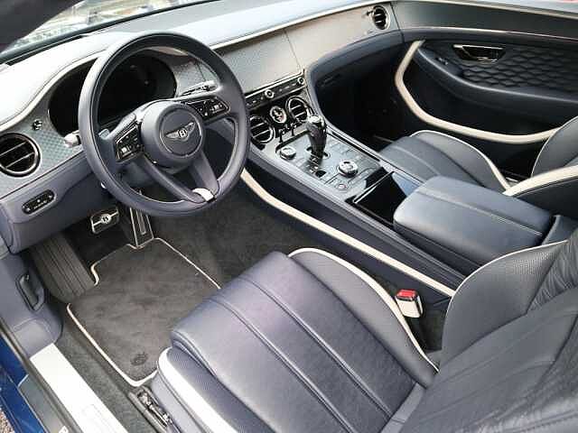 14:Bentley Continental GT Speed First Edition V8 Hybrid, Coupé, Sequin Blue, Bentley Hannover