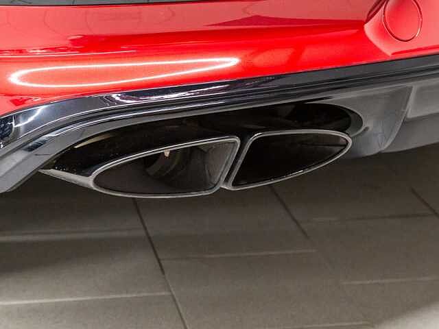 12:Bentley Bentayga S V8, SUV, Candy Red, Bentley Hannover