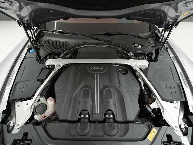 8:Bentley Flying Spur S V6 Hybrid, Limousine, Silver Tempest, Bentley Hannover