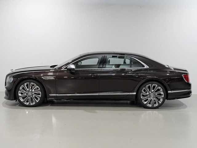 4:Bentley Flying Spur Mulliner V8 Hybrid, Limousine, Havana, Bentley Hannover
