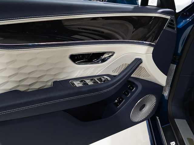 23:Bentley Flying Spur Speed V8 Hybrid, Limousine, Marlin, Bentley Hannover