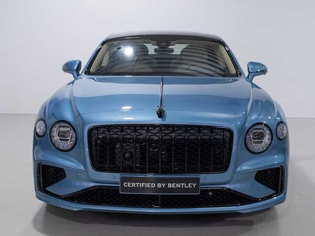 6:Bentley Flying Spur Azure V8 Hybrid, Limousine, Light Windsor Blue, Bentley Hannover