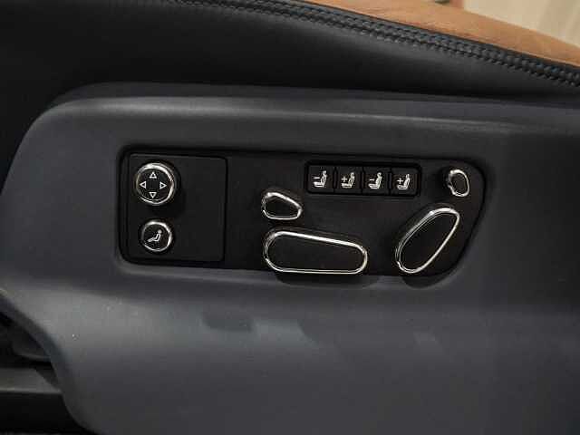 23:Bentley Bentayga EWB Azure V8, SUV, Aegean Blue, Bentley Hannover