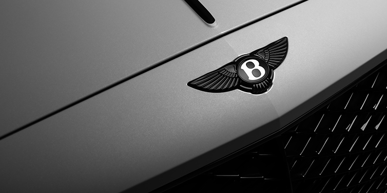 Bentley Hannover Bentley Flying Spur Black Edition sedan bonnet with black Bentley Wings emblem